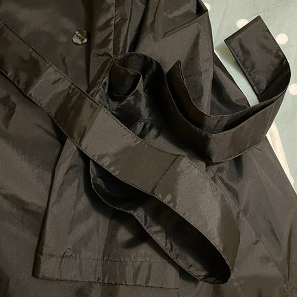 Vintage Black Aqua-Sheen Raincoat - Picture 4 of 8